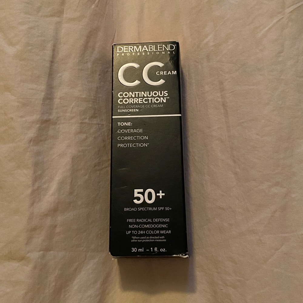 NEW IN BOX Dermablend full coverage CC cream
